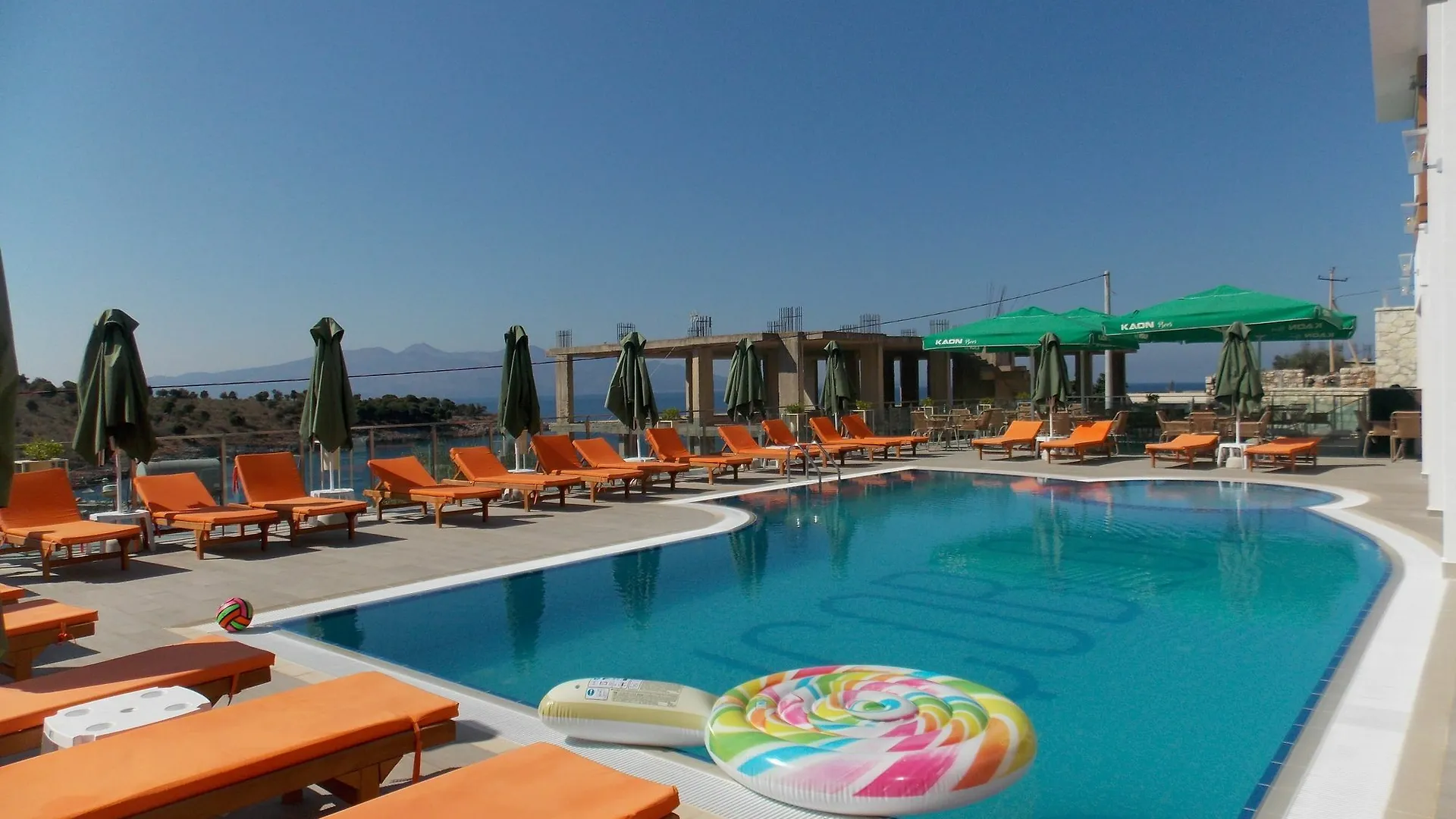 Mucobega Hotel 2 Sarande