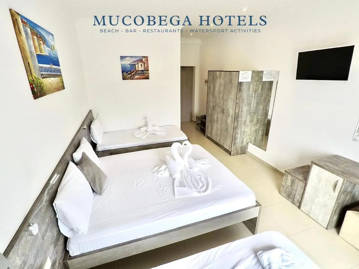 Mucobega Hotel 2 Sarandë 4*,  阿尔巴尼亚