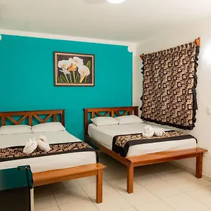 *** Hotel Palmas En Laurel México